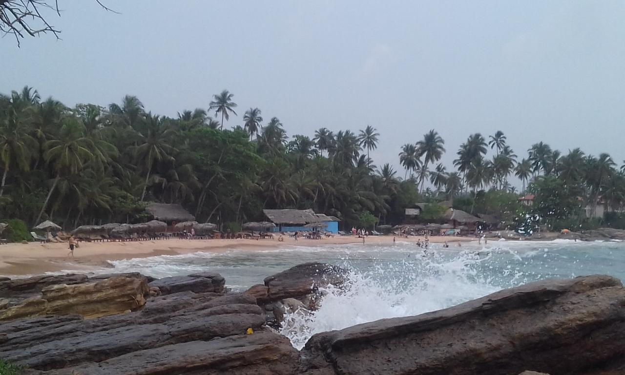 Nethmi Homestay & Restaurant Tangalle Exterior photo